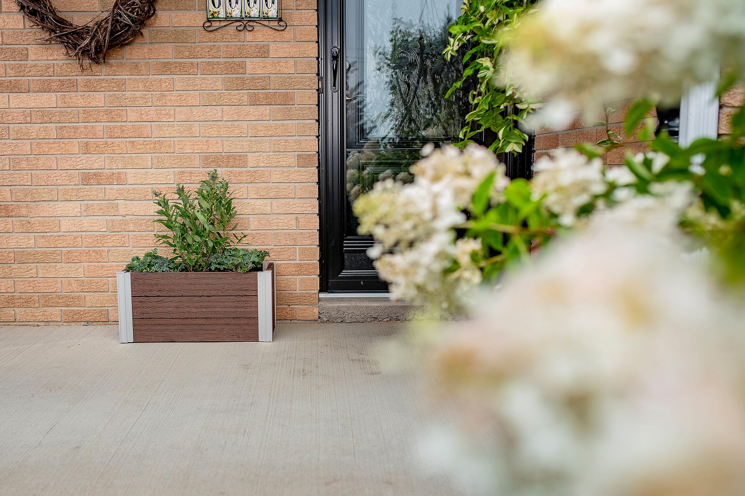 ヴィータ VITA Amazon.com : Vita Urbana 12 inch x 24 inch Embossed Vinyl Planter